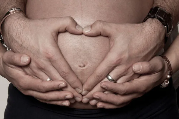 Babybauch – Fotografie von fairSHOTS