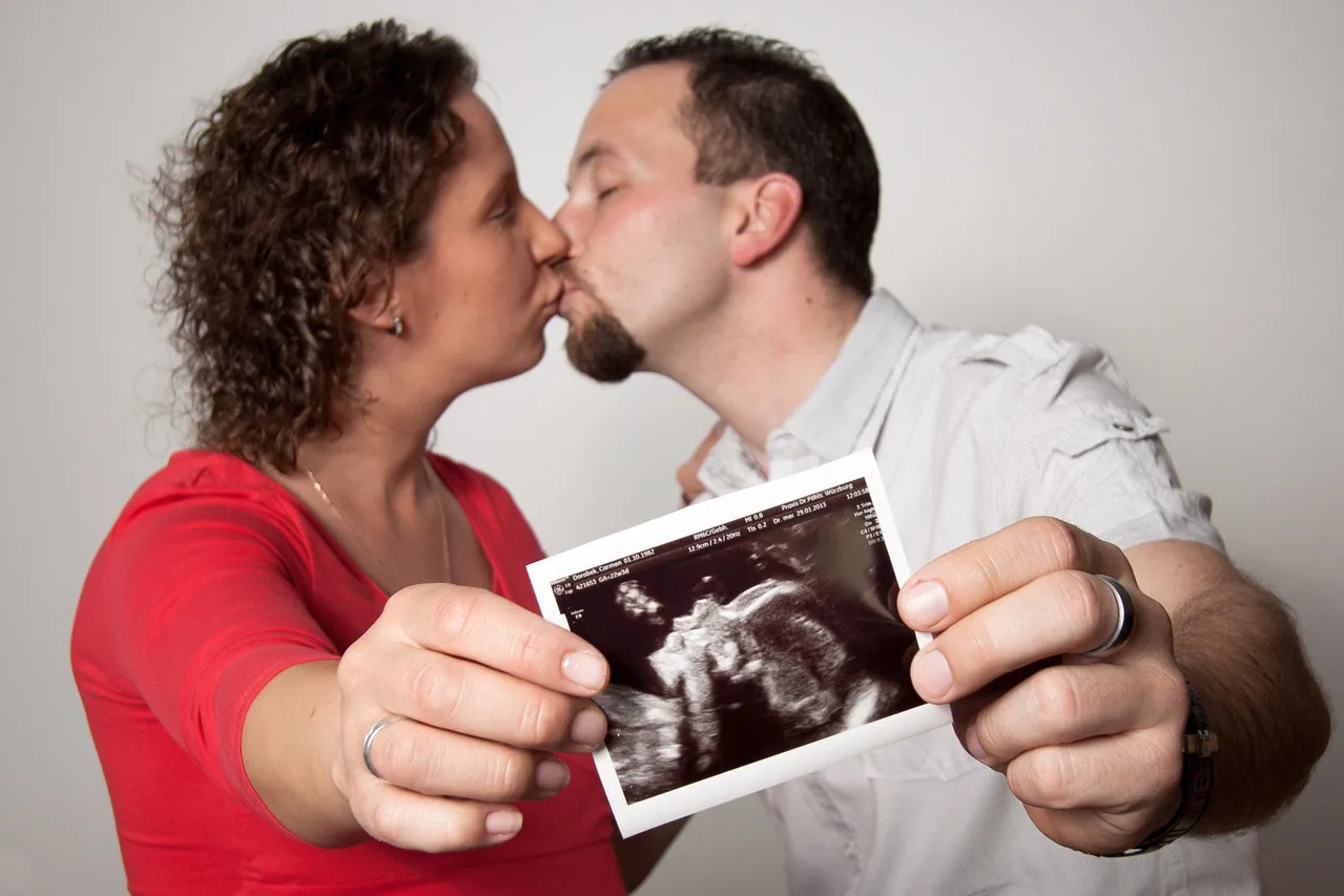 Babybauch-Fotografie von fairSHOTS – Bild 1