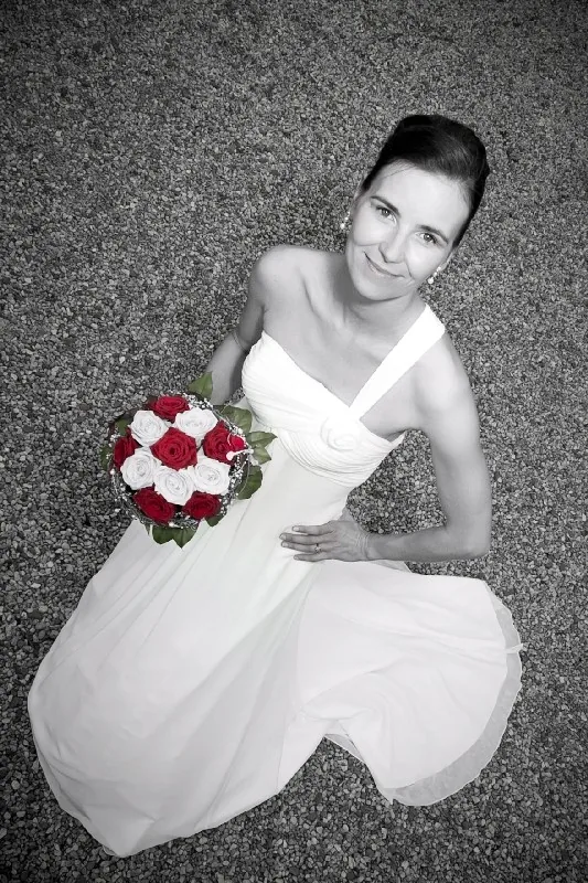 Braut im Editorial-Stil – Hochzeitsreportage von fairSHOTS